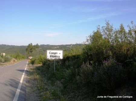 Entrada da aldeia . sentido Portela dos Colos - Cardigos