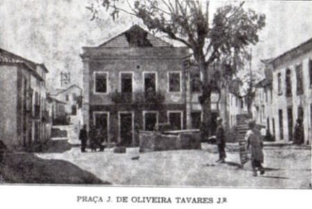 pra�a antiga de cardigos